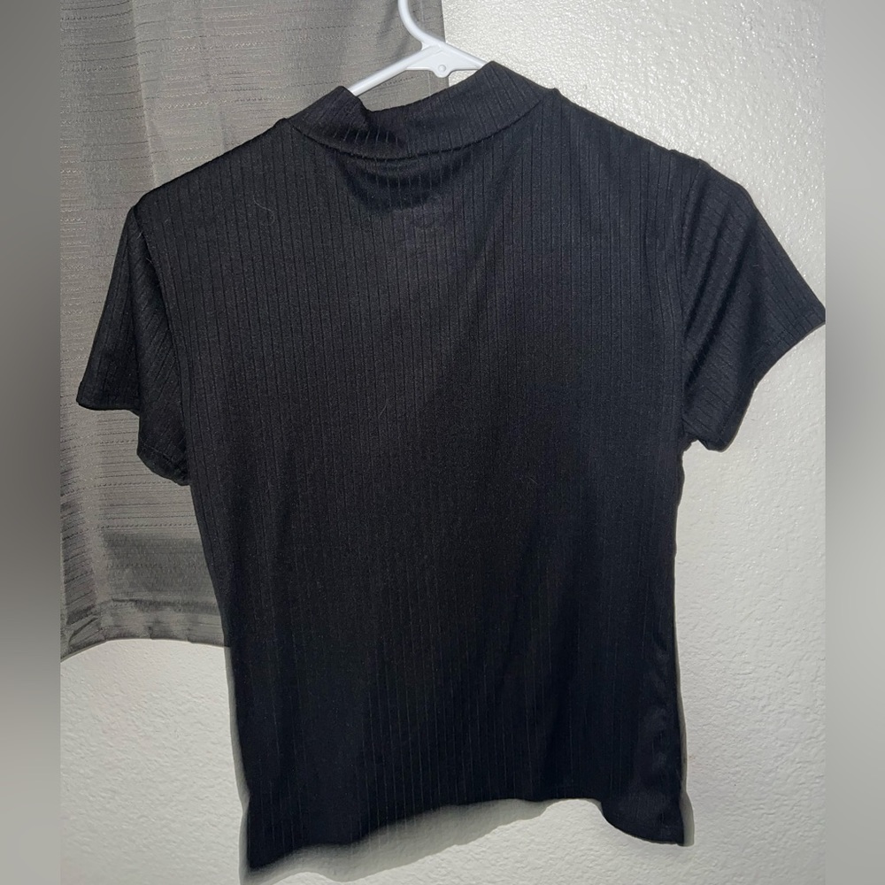 Basic black top - Picture 4 of 6